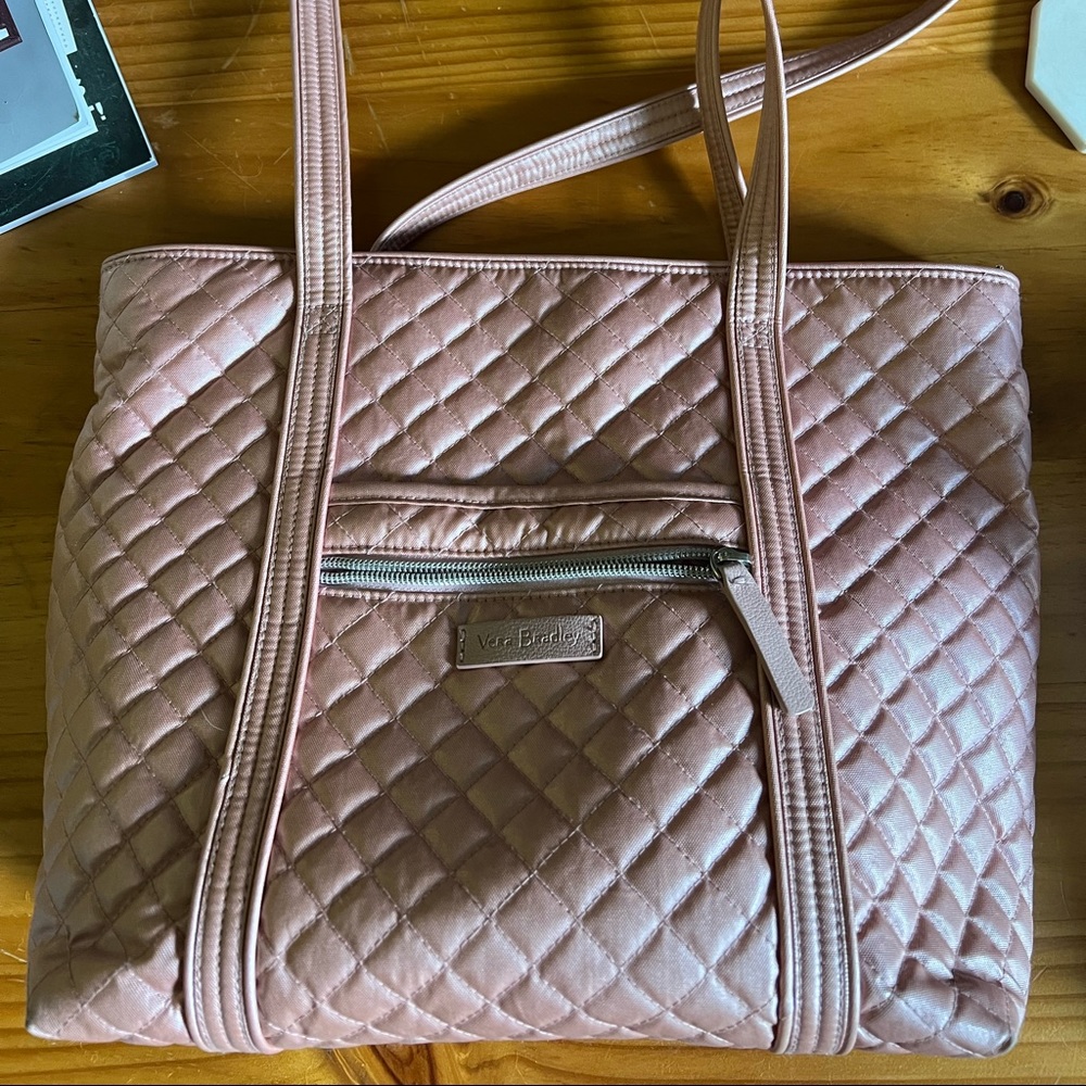Vera Bradley medium Tote